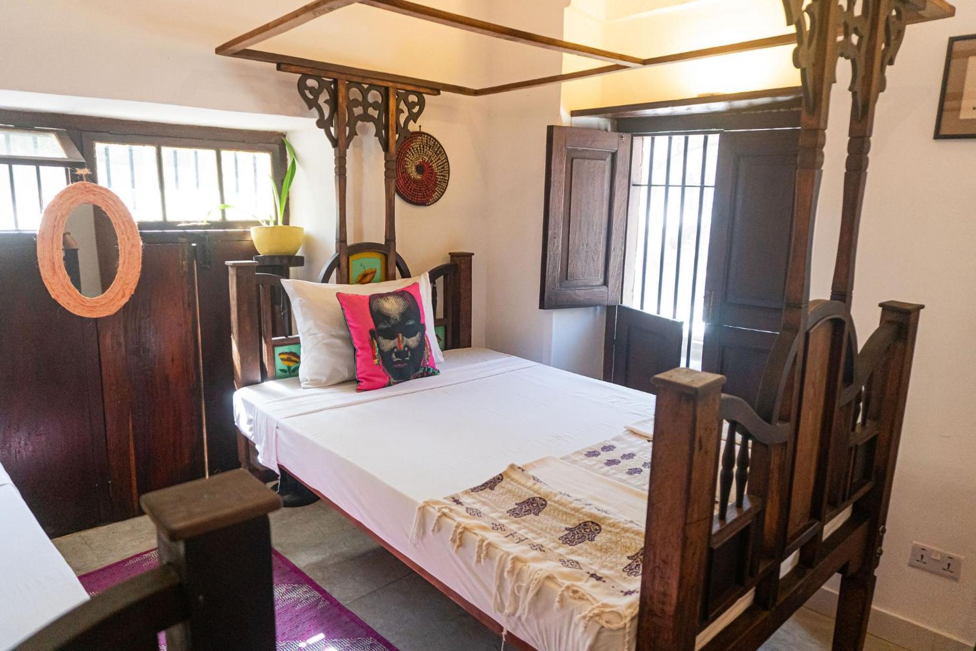 לינה וארוחת בוקר Zanzibar Tarawanda House -Thrivestawi מראה חיצוני תמונה